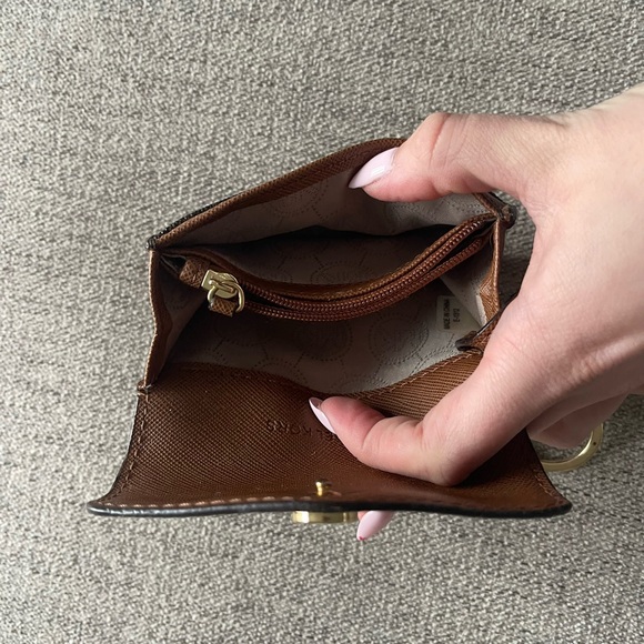 Michael Kors Small Wallet and Change Purse - Picture 4 of 5
